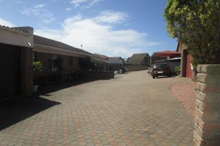 3 Bedroom Property for Sale in Heiderand Western Cape